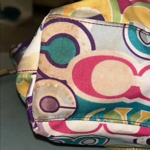 Coach Poppy C Graffiti with Gold Accents and gold tag EUC (see description) - Picture 7 of 12